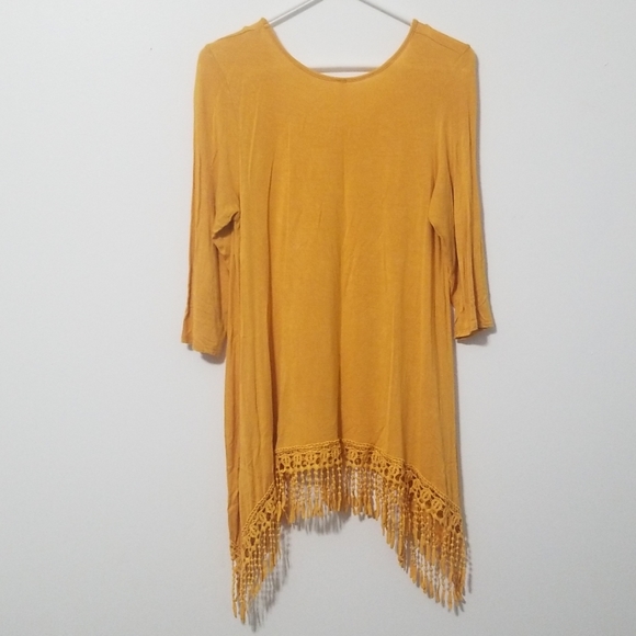 Tunic - Picture 3 of 3